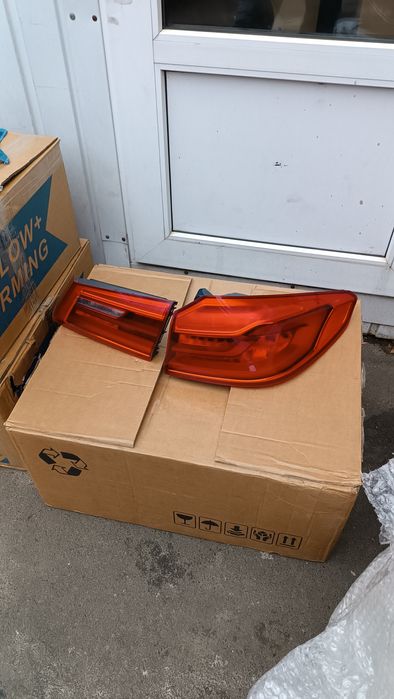Фонари задние правые, стопы, фары BMW G30 5Series 520 530 535 540 USA