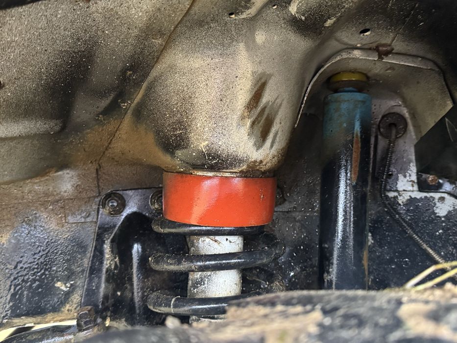 Джип чероки.