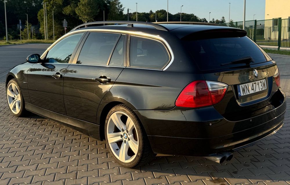 BMW 325i Touring 2.5 218 KM | Automat