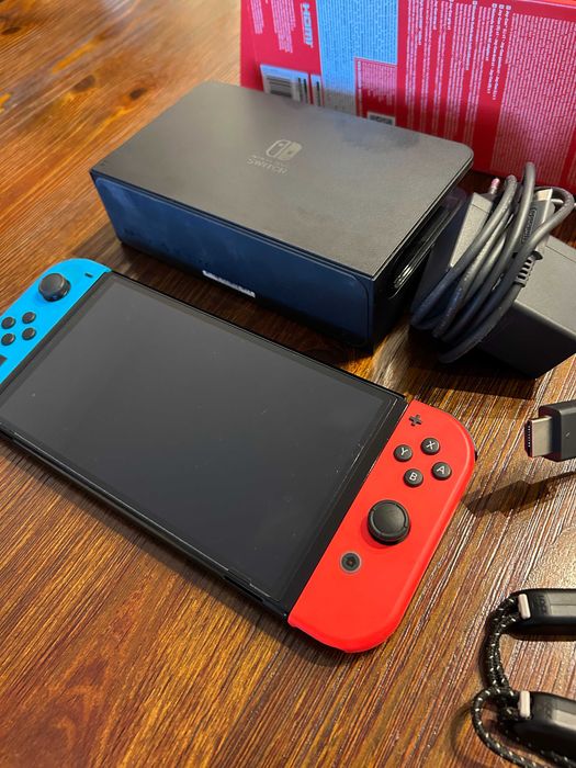 Nintendo Switch OLED