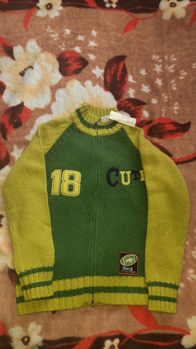 Теплая кофта, жилетка