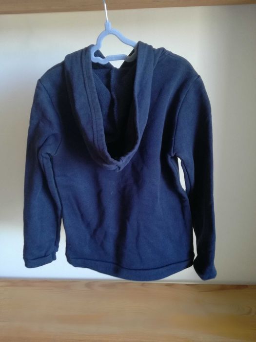 Granatowa bluza z kapturem 116 Benetton