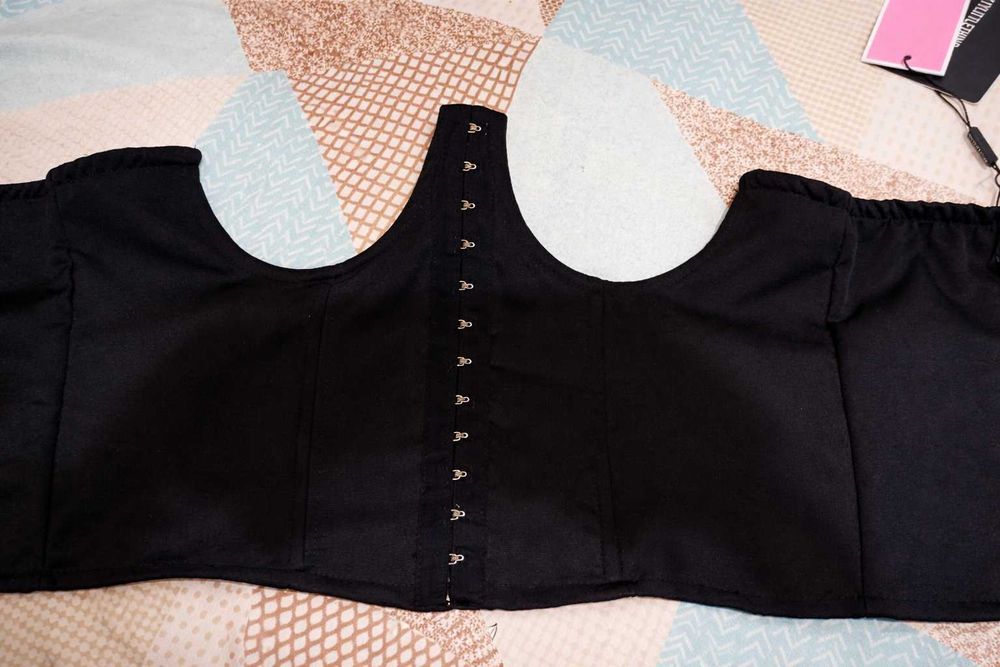 Корсет prettylittletning