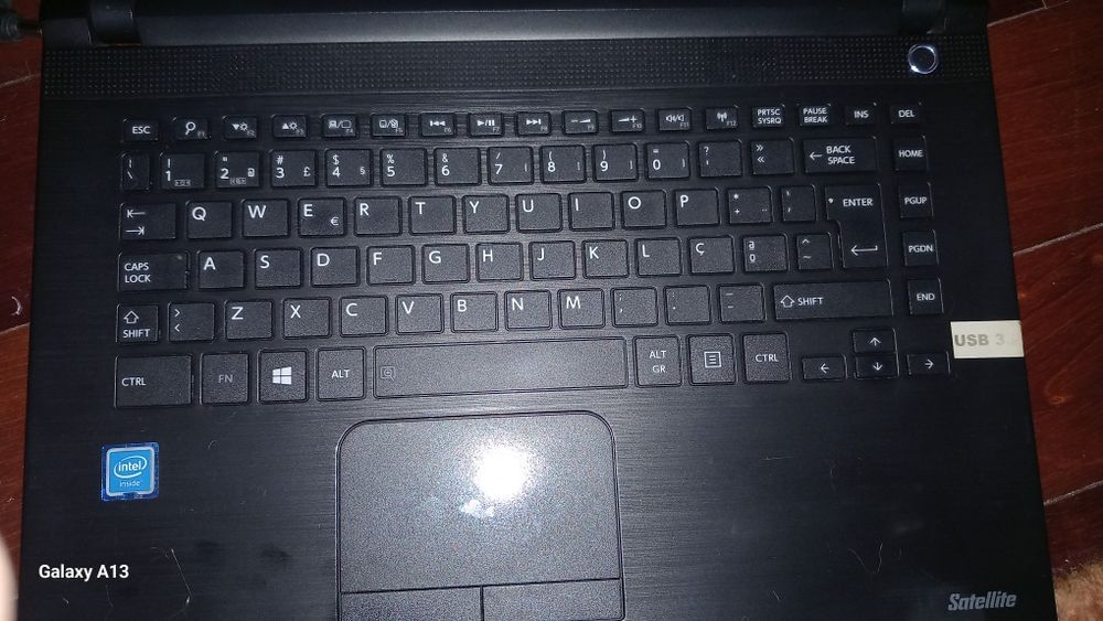 Toshiba C40 -C-10Q