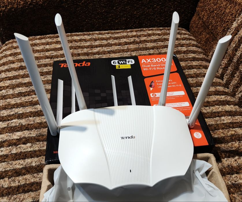 Роутер Tenda AX3000