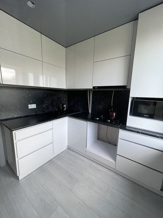 Роблю Кухні, Купе та інше.