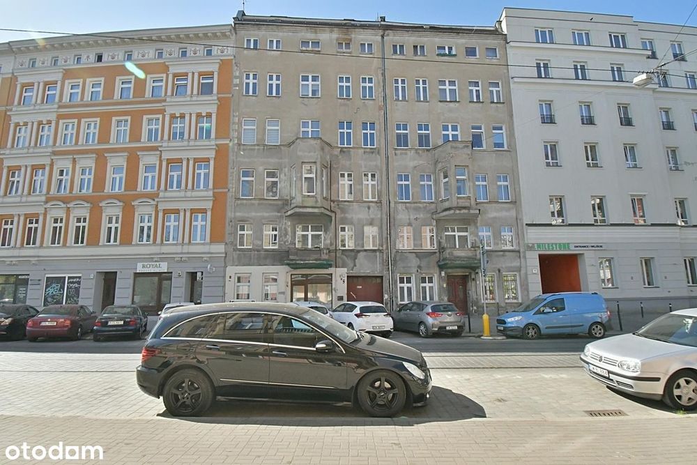 Kawalerka z balkonem, blisko uczelni