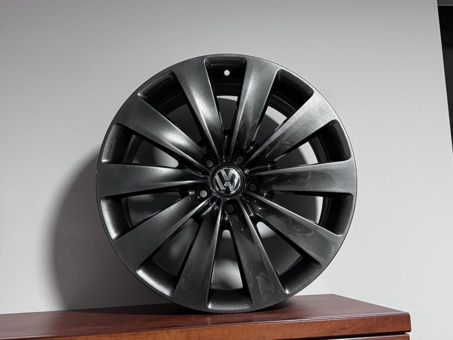 Jak NOWE Felgi Volkswagen 19 Oryginał 5x112 Passat Arteon Phaeton