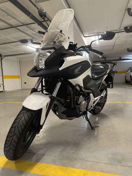 Honda NC700X com malas