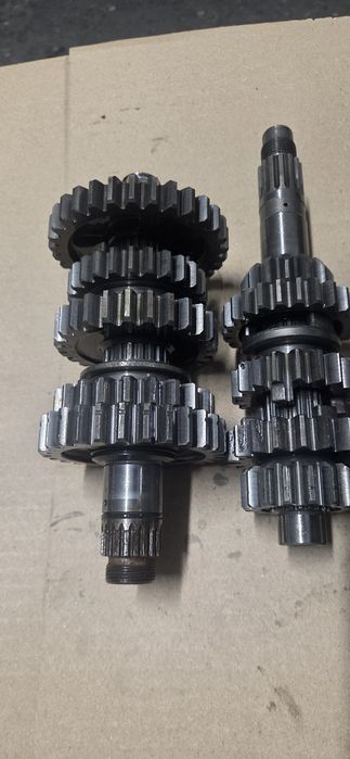 Skrzynia biegów tryby Yamaha Yzf 250 rok 14-18 yz 250f  wałki