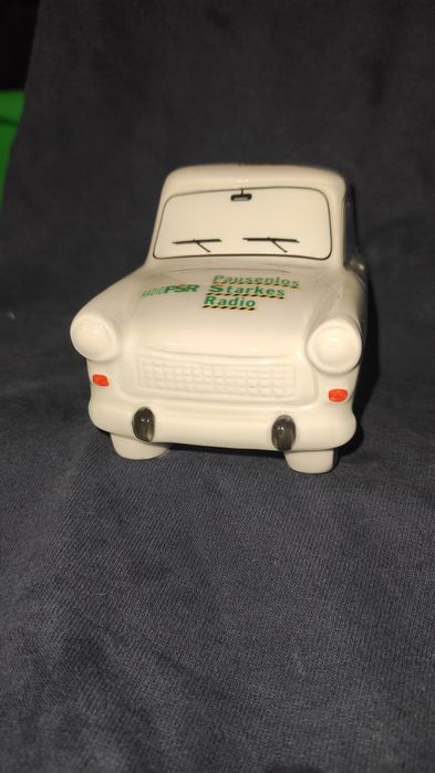 Porcelanowy Trabant PSR, Trabi PSR, skarbonka