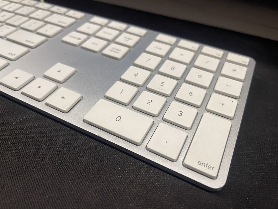 apple keyboard A1243  клавіатура