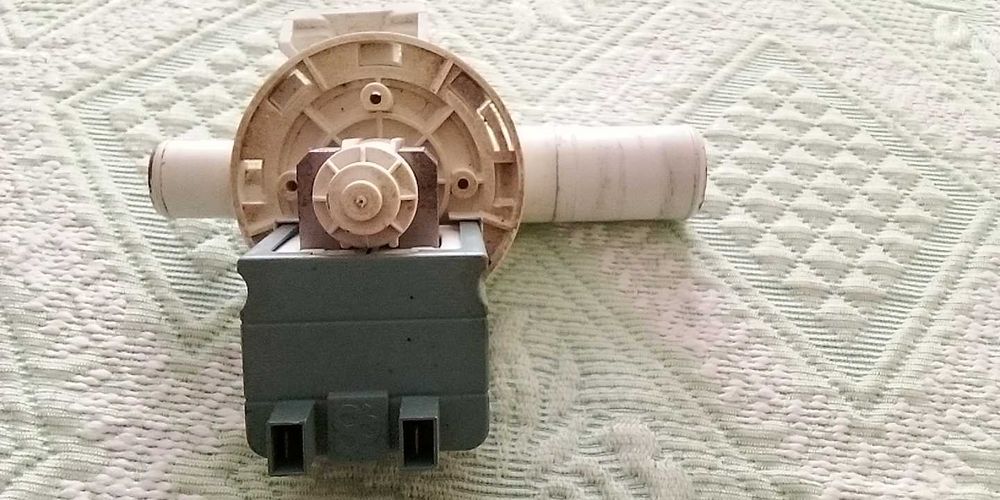 Запчастини до пральної машини Ardo A814