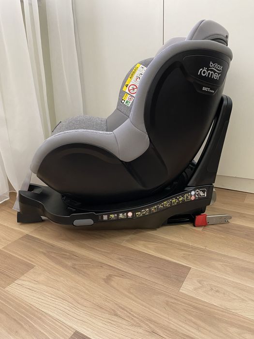 Поворотне Автокрісло Britax Römer DUALFIX i-SIZE (Grey Marble)