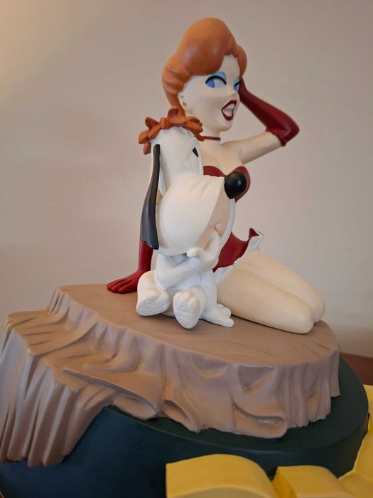 Estatueta de Droopy e da Pin Up. Demons et Merveilles.