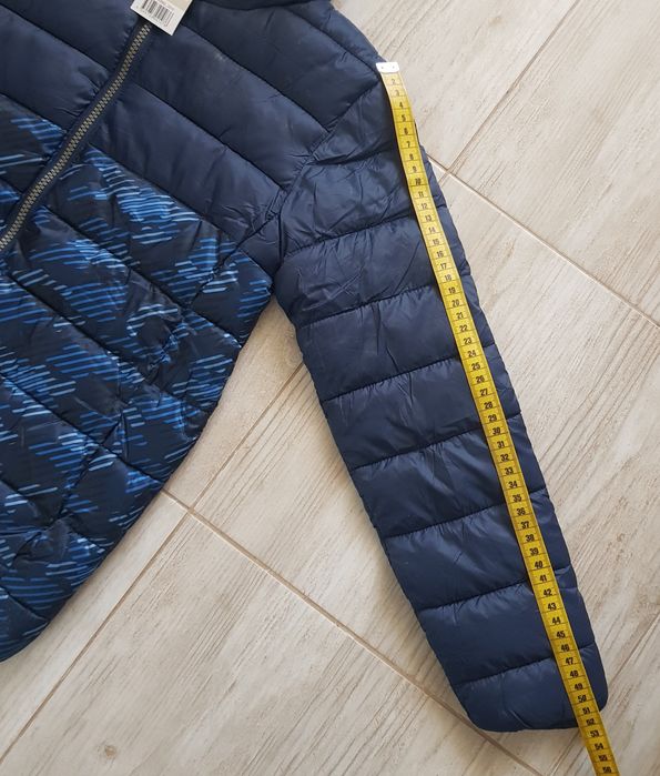 Куртка вітрівка для хлопчика 140 розміру