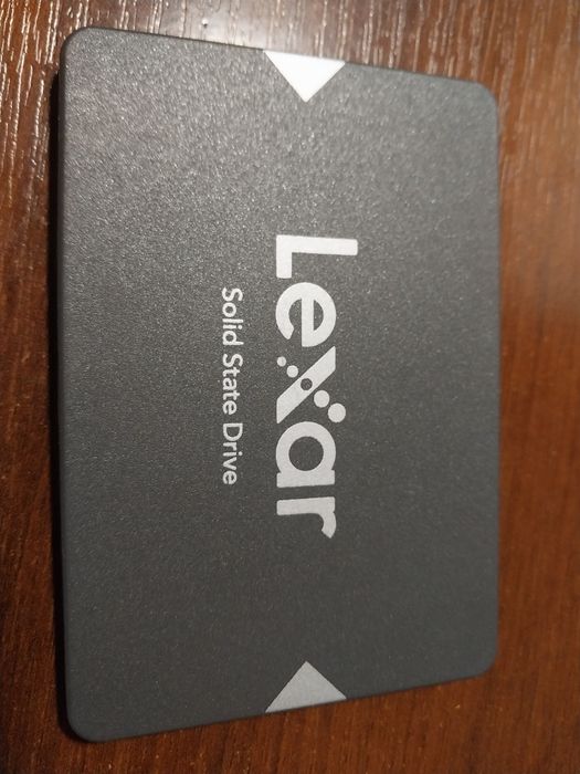 SSD диск   Lexar