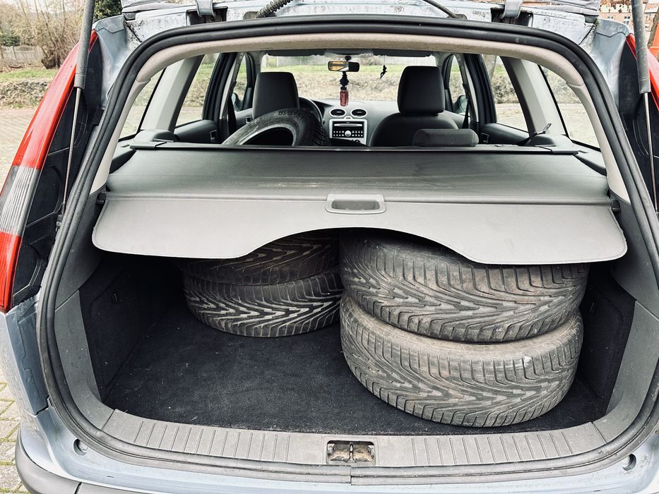 Ford focus Mk2 benzyna