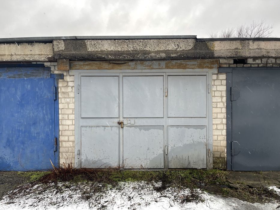 Продам гараж 6800$