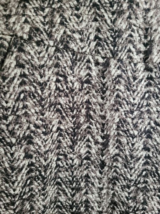 Ołówkowa spódnica Tatuum