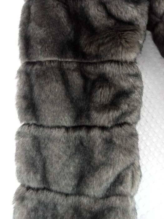 Futro futerko szare ZARA