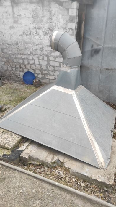 Зонт витяжний 1500×1500×800