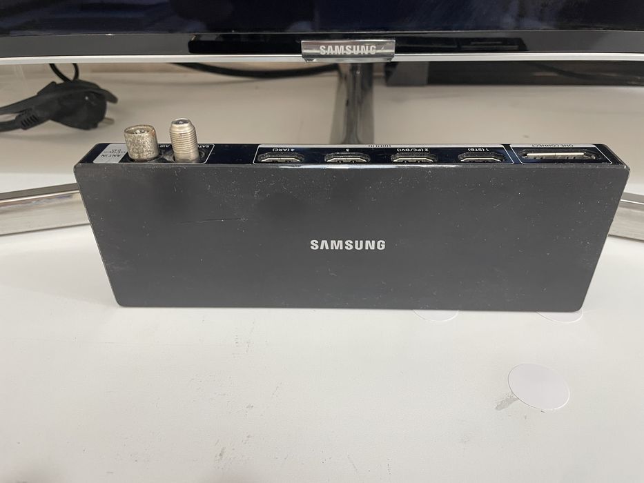 Tv samsung UE55KS8000
