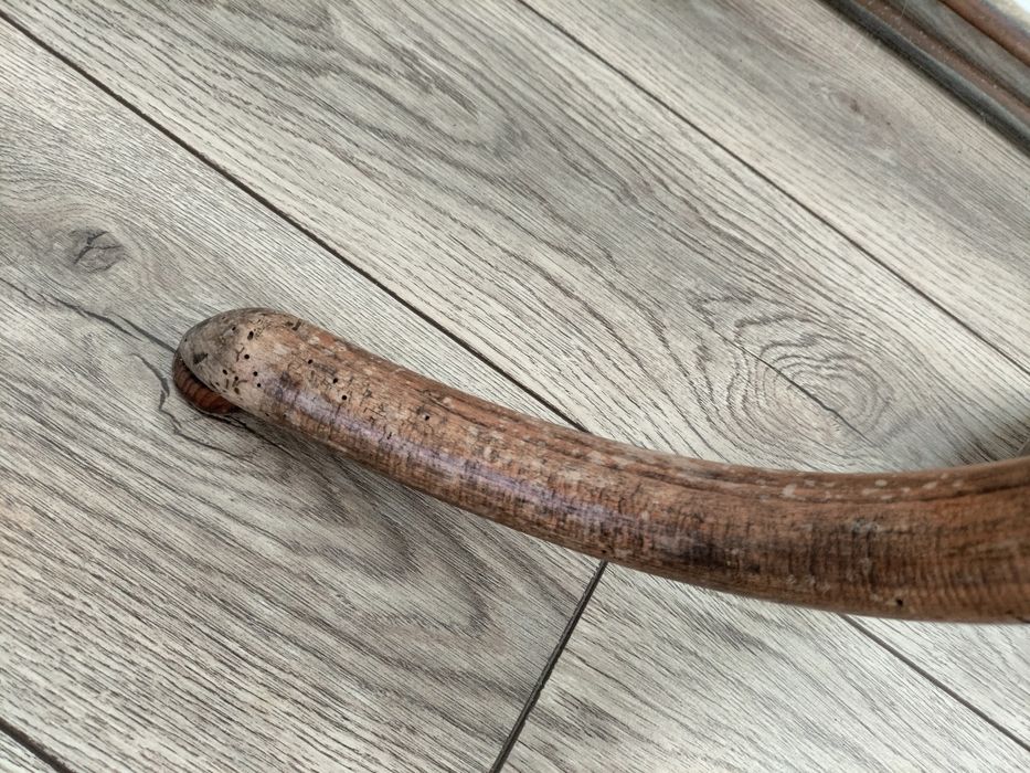 Kwietnik z giętego drewna. Radomsko