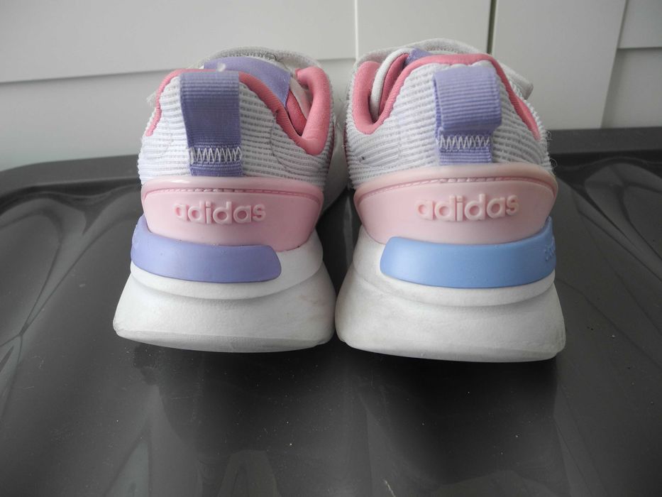 Buty adidas roz. 30,5