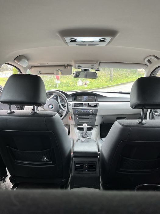 Bmw 320 E91 (selo antigo)