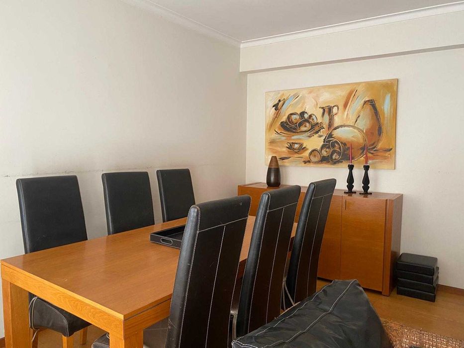 Arrenda-se T3 em Santa Apolónia, Coimbra - Estacionamento Privativo