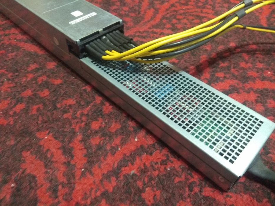 Северный блок питания Hewlett Packard.