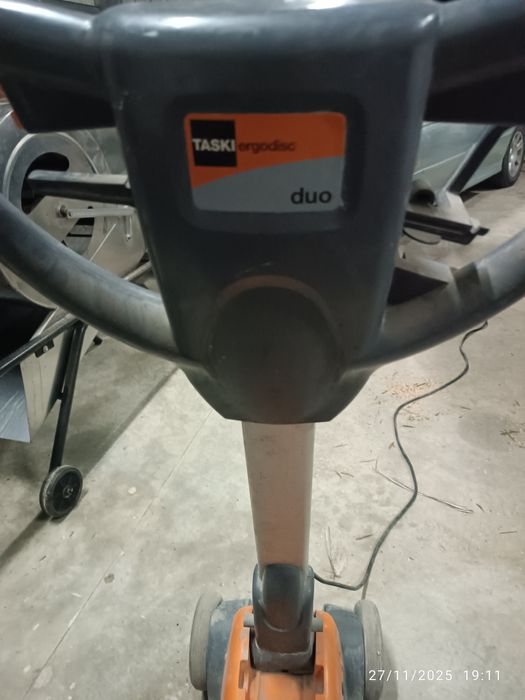 Vende máquina de polimento e lavagem