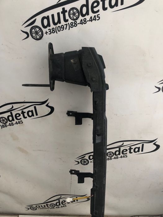 Підсилювач задній Hyundai Kona 2018- усилитель бампера кона буфер