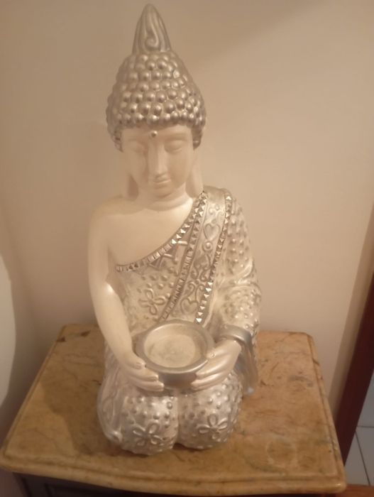 Vendo este buda muito bonito bom estado