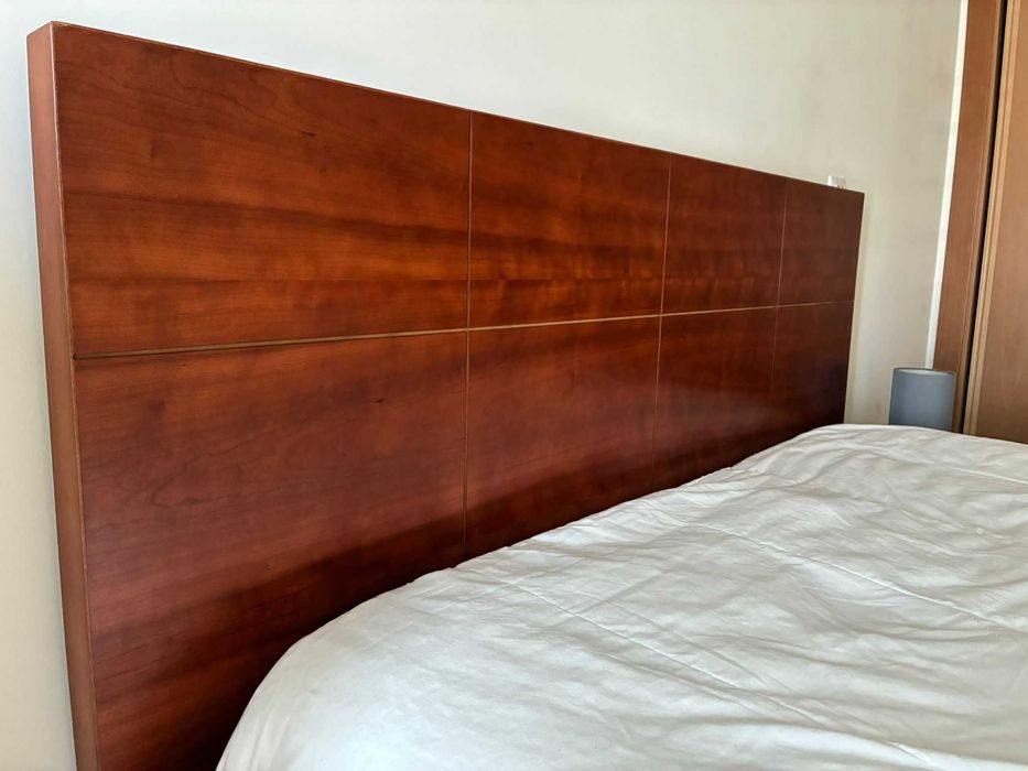 Cama de casal Cerejeira