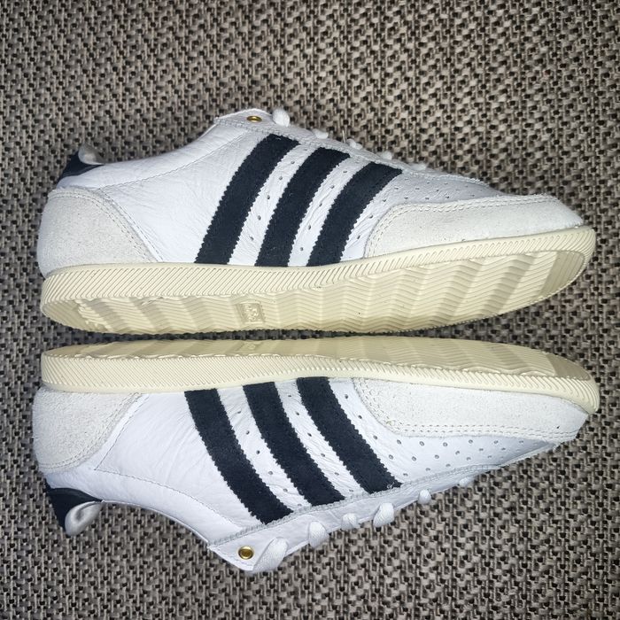 Шкіряні кросівки Adidas Originals Japan W