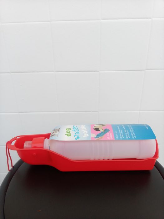 Garrafa de Água para Cães