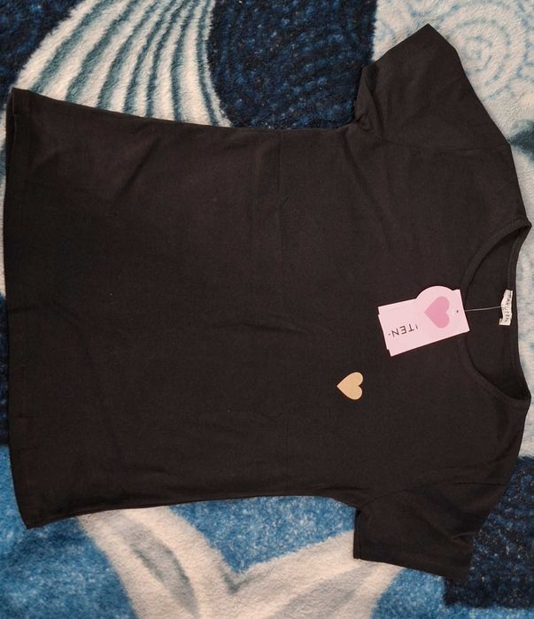 Koszulka z serduszkiem. Pakuten