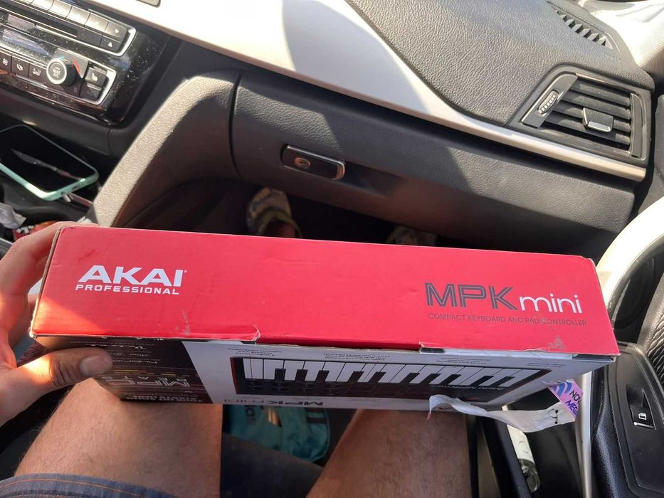 Piano/Teclado MKP Akai mini 25 teclas
