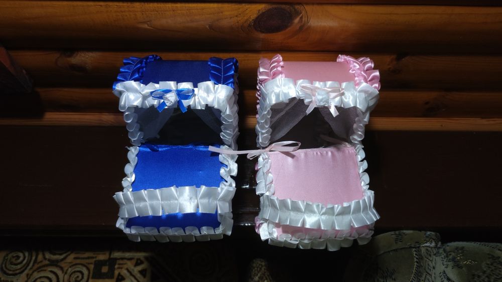 Весільні колиски для збору коштів на хлопчика чи дівчинку