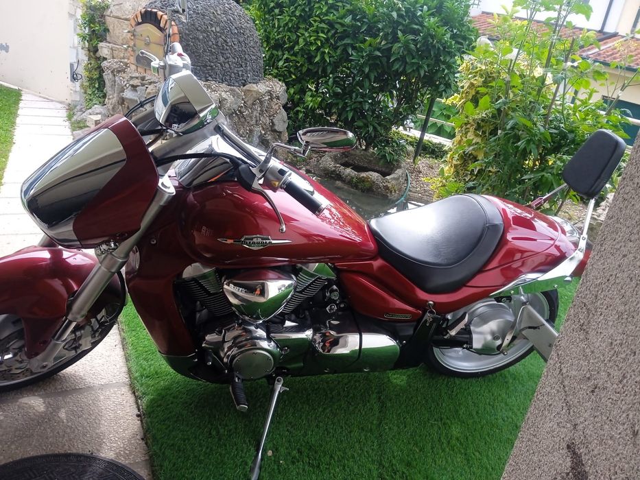 Mota Susuki Intruder 1800