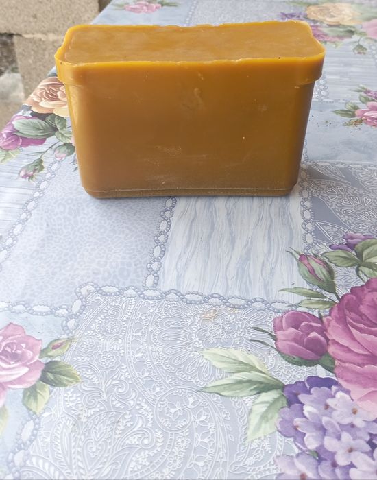 Продам віск 1 кілограм