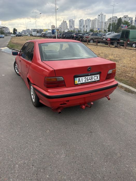 Bmw e36 1.8 газ бенз
