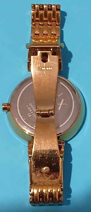 Tanio sprzedam zegarek Empori Armani damski
