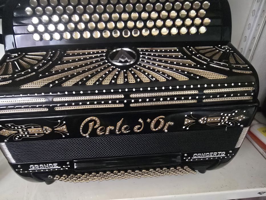 Acordeon  perle'or