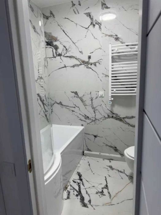 Оренда 2-кімнатної квартири 60 м² , вул Залізнична , 800  $