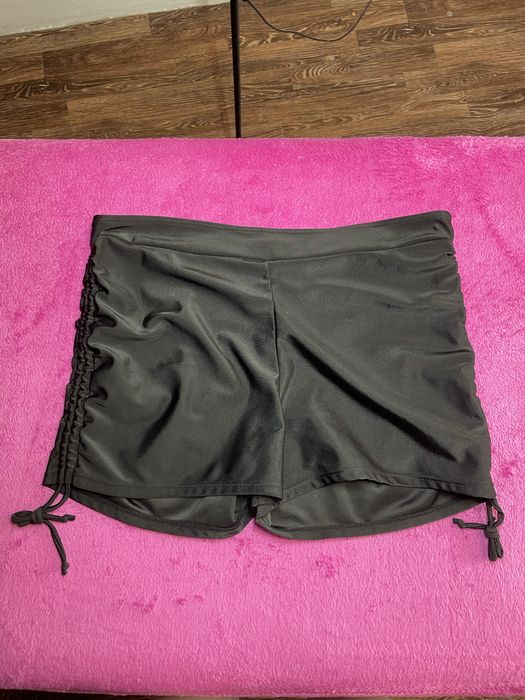 Черные шорты с завязками