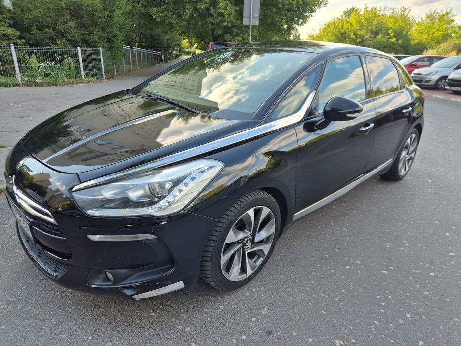 Citroën DS5 2.0 HDI AUTOMAT Asin!! Grzane fotele Czujniki Panorama Xenon LED HAK