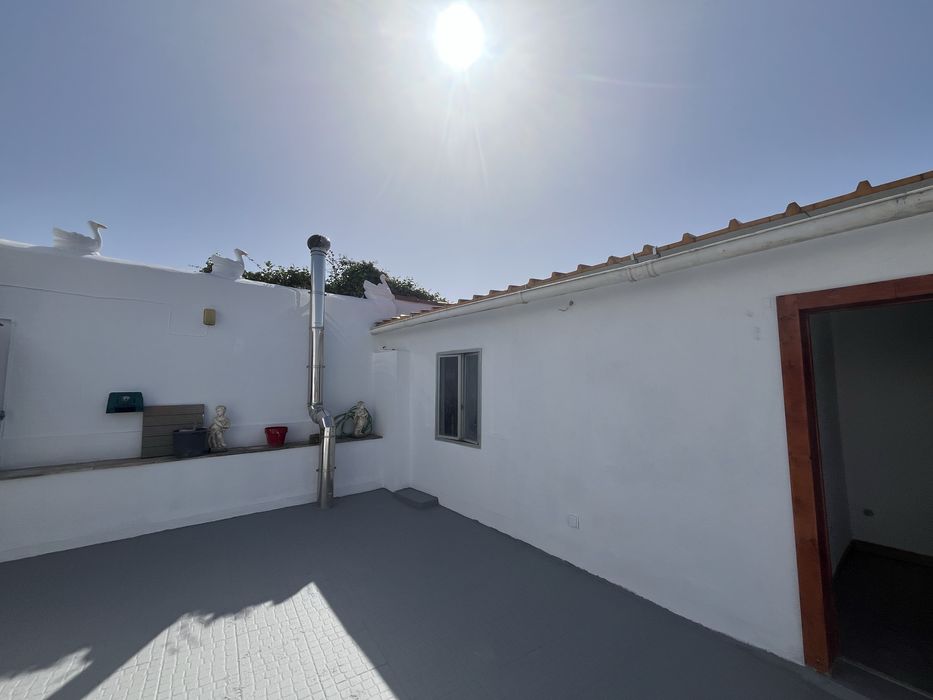 Quartos com Vista para o Mar para Arrendar – Almoçageme, Sintra